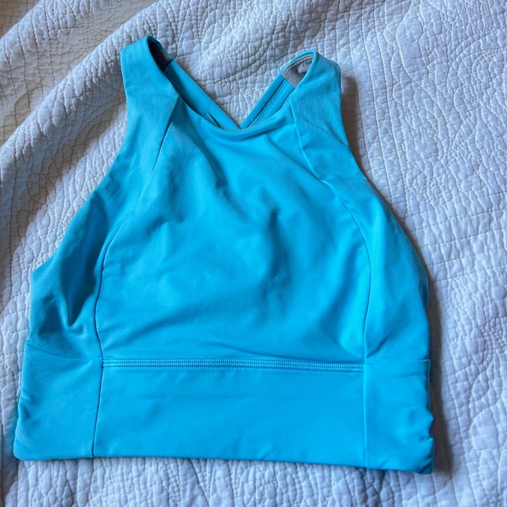 EUC 🍋 Lululemon Free to be Serene High Neck Long Line Cyan Blue